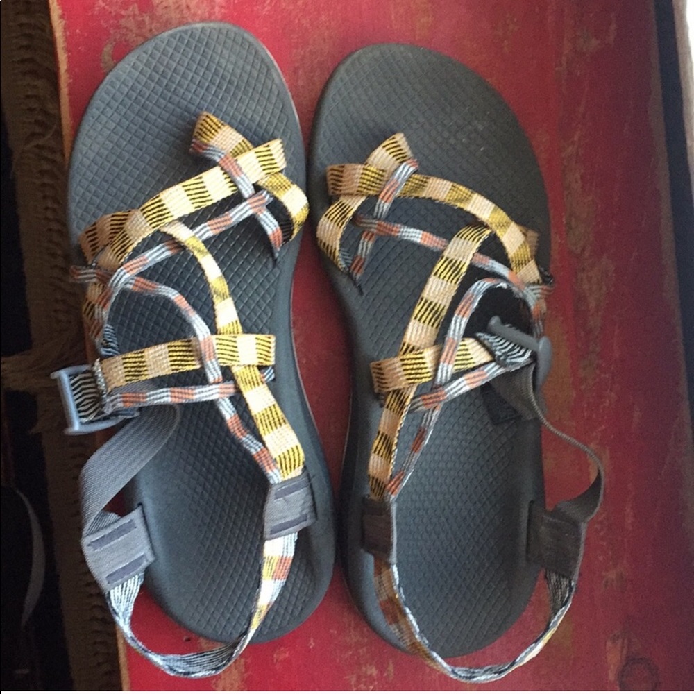 EUC Chacos size 10 Cloud z/Could x2